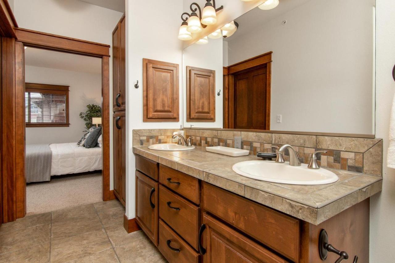 Modern Riverstone Condo With Grand Deck - Steps To Shops, Restaurants, Trails And River Coeur d'Alene Exterior foto